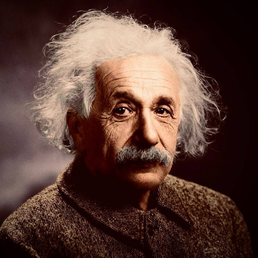 آلبرت انیشتین